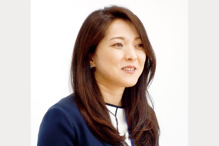 鉄鋼業界で働く/女性営業職・室長編/インタビュー(上)/大きな業界、責任重く