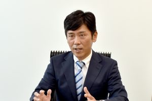 つなぐ、企業の未来／―事業承継・M＆Aのいま―／日本政策金融公庫インタビュー（下）／井上和則事業承継支援室長／マッチング支援急増／譲受側目的、6割が事業拡大
