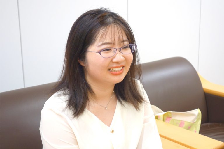 鉄鋼業界で働く／女性法務職編／インタビュー／柔軟な発想ある業界に