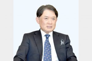 三菱商事の事業方針　総合素材グループCEOに聞く　塚本光太郎常務　機能磨き共創価値築く　ＥＸ・ＤＸでコア事業創造