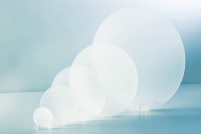 アダマンド並木精密宝石　大型サファイア基板を販売