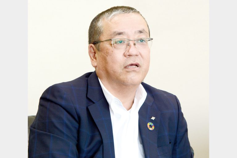 財務・経営戦略を聞く　神戸製鋼所取締役　勝川四志彦氏　アルミ・建機、価格是正急ぐ　タイ線材拠点の戦略加速