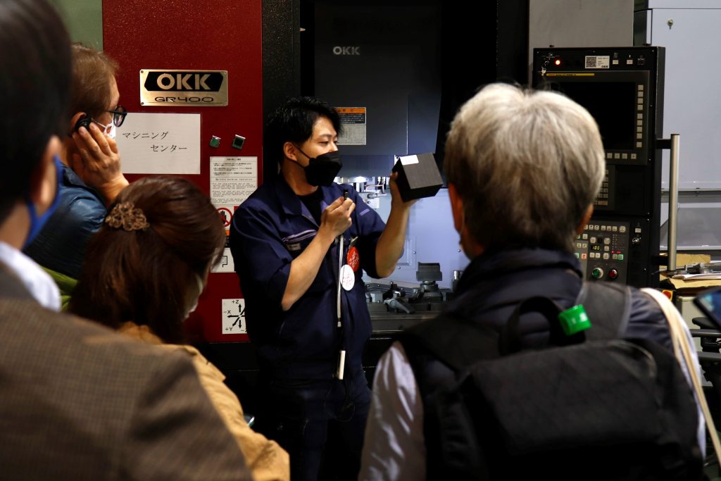 大阪、地域と町工場つなぐ／東大阪、「住工共生」目指す／「何でも作れる」へ行政支援／ものづくりの町、ブランド高める