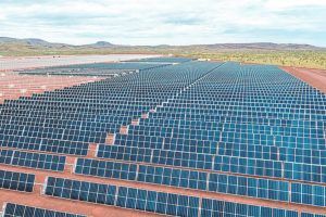 リオティント、鉄鉱石強化　西豪新鉱山、年内フル生産　宝武合弁、開発に着手　ギニア大規模開発推進
