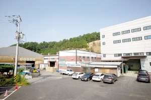 韓・コスタル　大型レーザー加工機導入