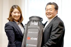 白銅、女子プロゴルファー髙橋選手とスポンサー契約