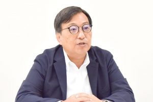 エムオーテック創立70周年／西勝利社長に取り組みを聞く／パッケージ受注伸ばす／地方特約店と連携、物流問題対応