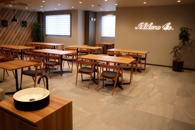 市原金属産業、メタルスクエアのホール改装 交流の場へ、多目的に活用