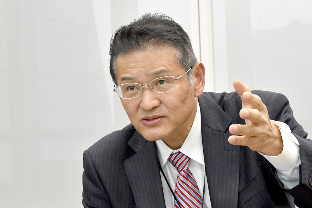 商社の経営戦略　物流・人材対策／伊藤忠丸紅鉄鋼　石谷誠社長／次世代の経営センス磨く／物流「見える化」で効率高める