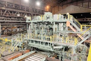 神鋼加古川・厚板工場　仕上圧延機の更新完工
