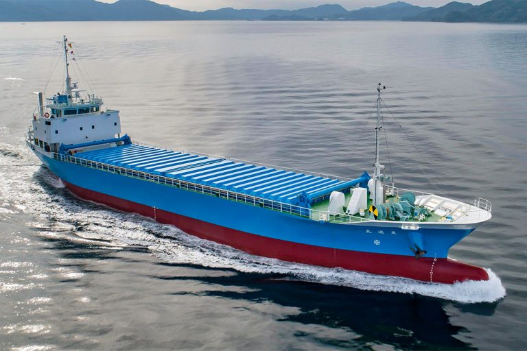 日鉄ステンレス　省資源二相鋼　一般貨物船に採用