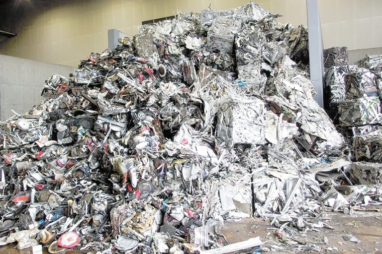 アルミ合金業界　相場急騰で採算悪化