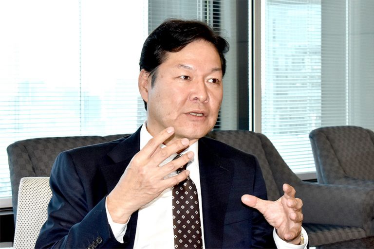 三菱商事　グループＣＥＯに聞く／新生「マテリアルソリューション」／今村　功　常務　執行役員／5本部一体で価値共創／海外事業などメタルワン成長戦略支援