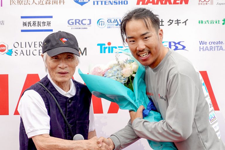 ヨット単独無寄港無補給の世界一周　浜田の木村さん、日本人最年少　7カ月にわたる航海に幕