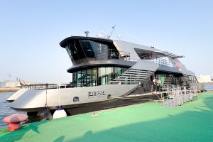 大阪・関西ＥＸＰＯ／岩谷産業、水素船を運航／中之島―夢洲間結ぶ／水素船「まほろば」