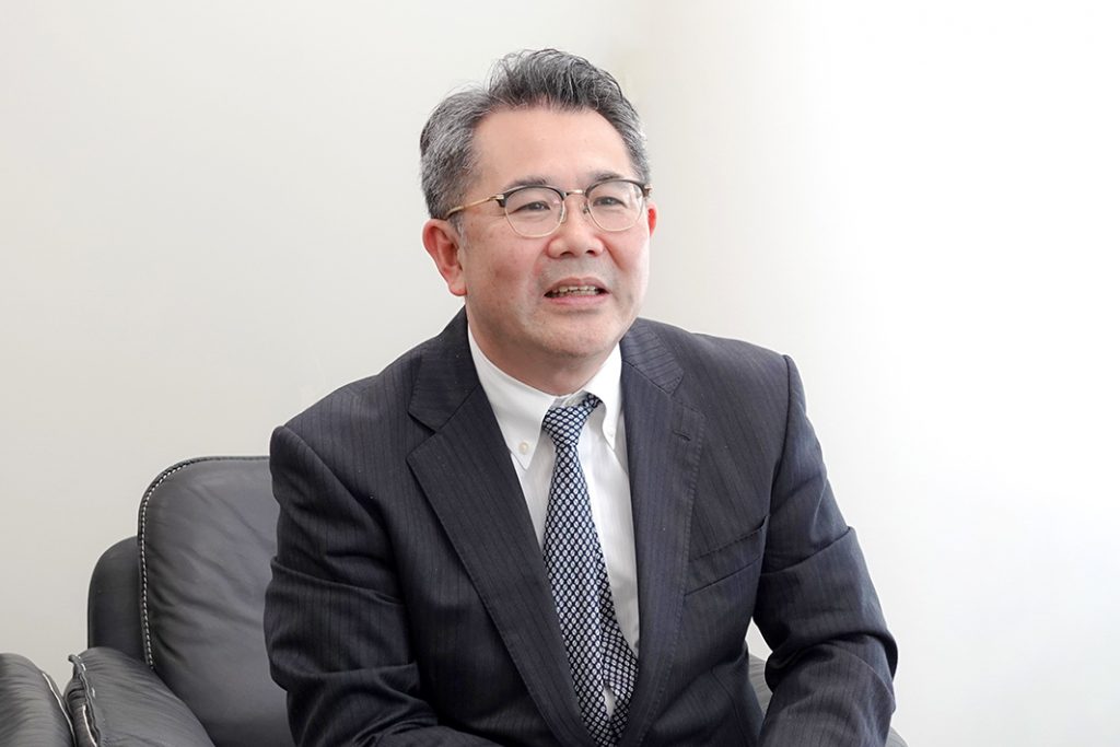 １００年企業に向けて　東京製鉄の挑戦／（1）／奈良暢明社長に聞く／挑戦と技術　競争力の源泉／価格発表で市場と対話　独自色