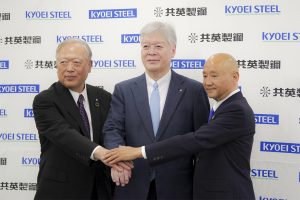 共英製鋼社長交代、坂本氏にバトン　強固な「4本の矢」、営業力強化