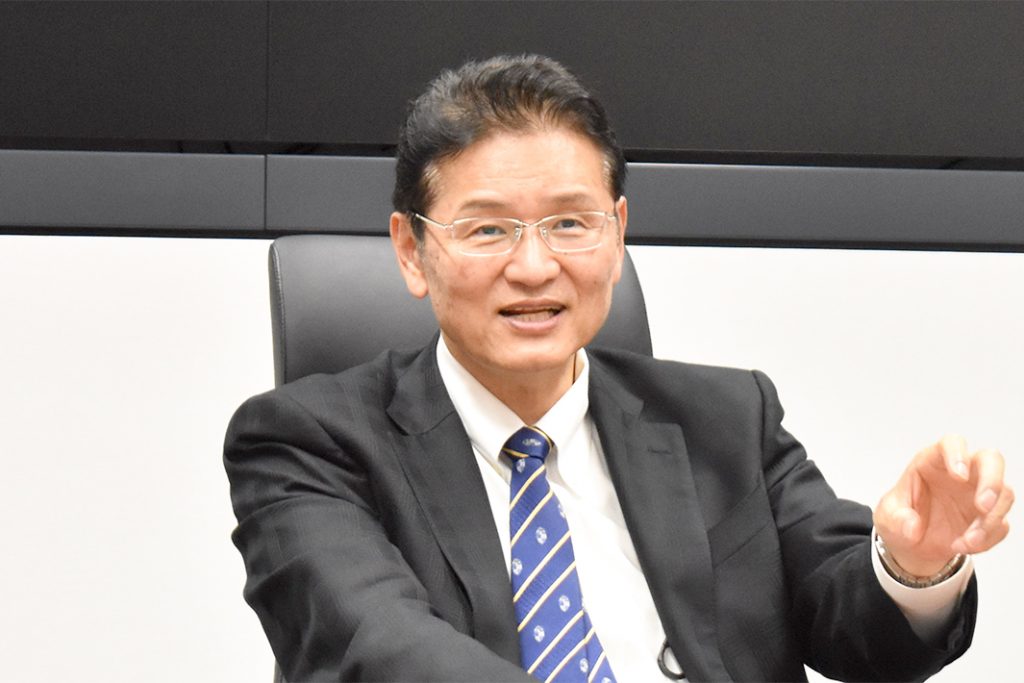商社の経営戦略　１０年先を見据えて／伊藤忠丸紅鉄鋼　石谷誠社長／北米で川下事業拡張検討／新興向け出資、ＤＸ化提案加速