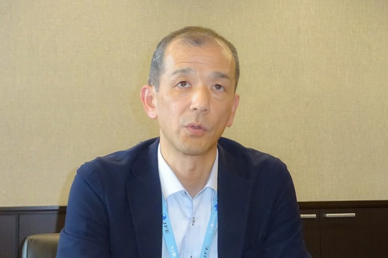 人財戦略を聞く／高炉編／ＪＦＥスチール／常務執行役員　人財戦略本部長／池田　渉氏／鉄で育て成長分野に配置／協力会社含め操業現場サポート