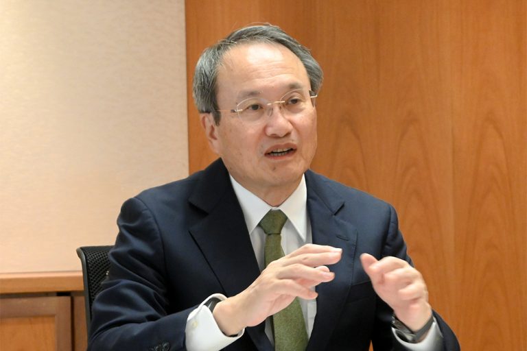 財務・経営戦略を聞く ／ＪＦＥＨＤ副社長／寺畑　雅史氏／通期　実力ベース　事業利益1900億円確保／米関税影響低減、印ＪＳＷに期待