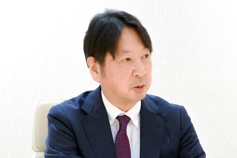 非鉄新経営　厳しさ増す市場に対応／ＪＸ金属社長／林　陽一氏／レアメタル資源に照準／銅製錬の削減規模を検討中