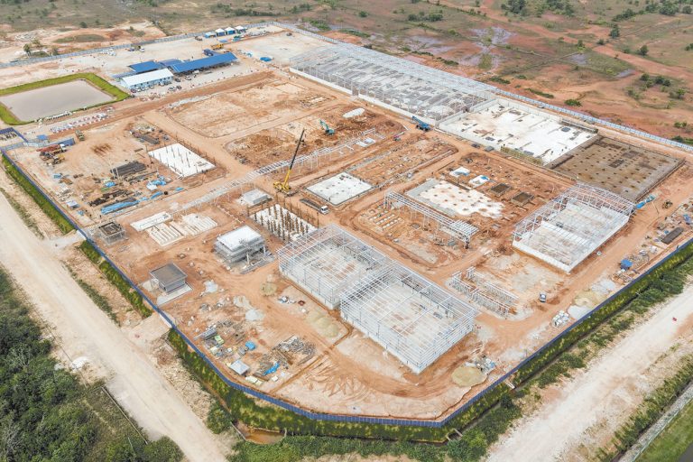 太陽鉱工　マレーシア触媒リサイクル　27年初に試運転