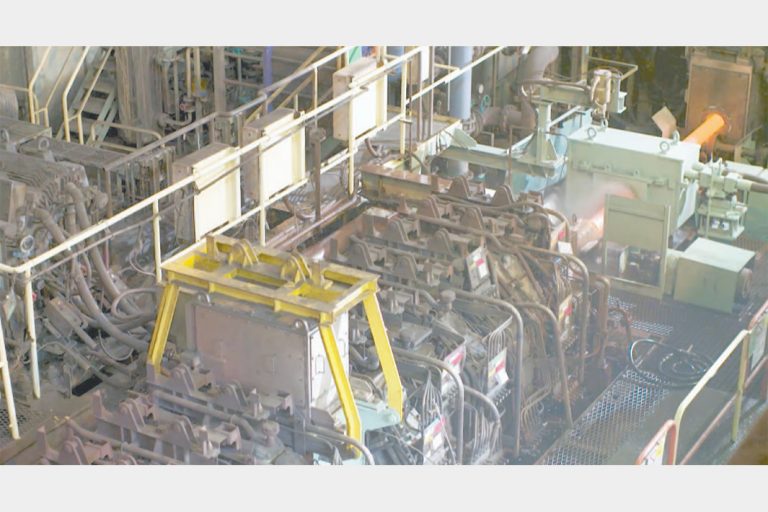 ＪＦＥ溶接鋼管　厚肉小径のＨＩＳＴＯＲＹ鋼管　車部品向け増、フル生産