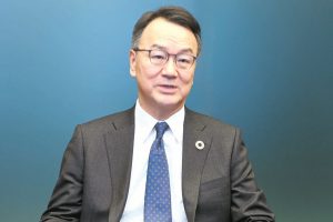 創刊９０周年記念対談　日本鉄鋼業の針路／（3）／日本鉄鋼連盟／今井正会長／ＣＮ対応、資源重要性増す／高炉法脱炭素化と電炉拡大　並行で