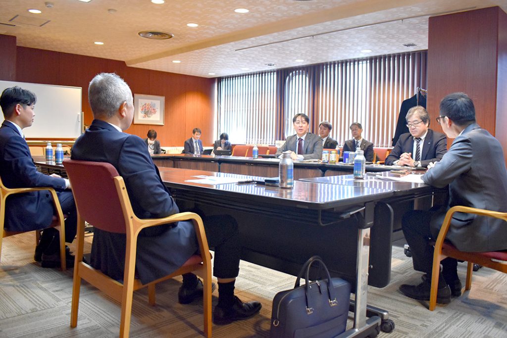 創刊９０周年記念座談会　広がるアルミ循環／（1）／循環経済の先駆者に