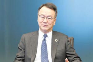 創刊９０周年記念対談　日本鉄鋼業の針路／（4）／日本鉄鋼連盟／今井正会長／鉄鋼業　魅力高め人材確保／ＧＸスチール、民需創出を推進