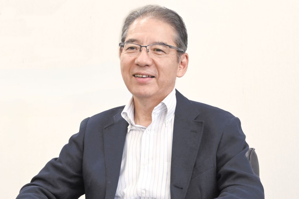 業界団体トップに聞く／全日本一般缶工業団体連合会／最上裕光会長／（最上CAN社長）／若手の挑戦で業界活性化／スチール缶高リサイクル率ＰＲ