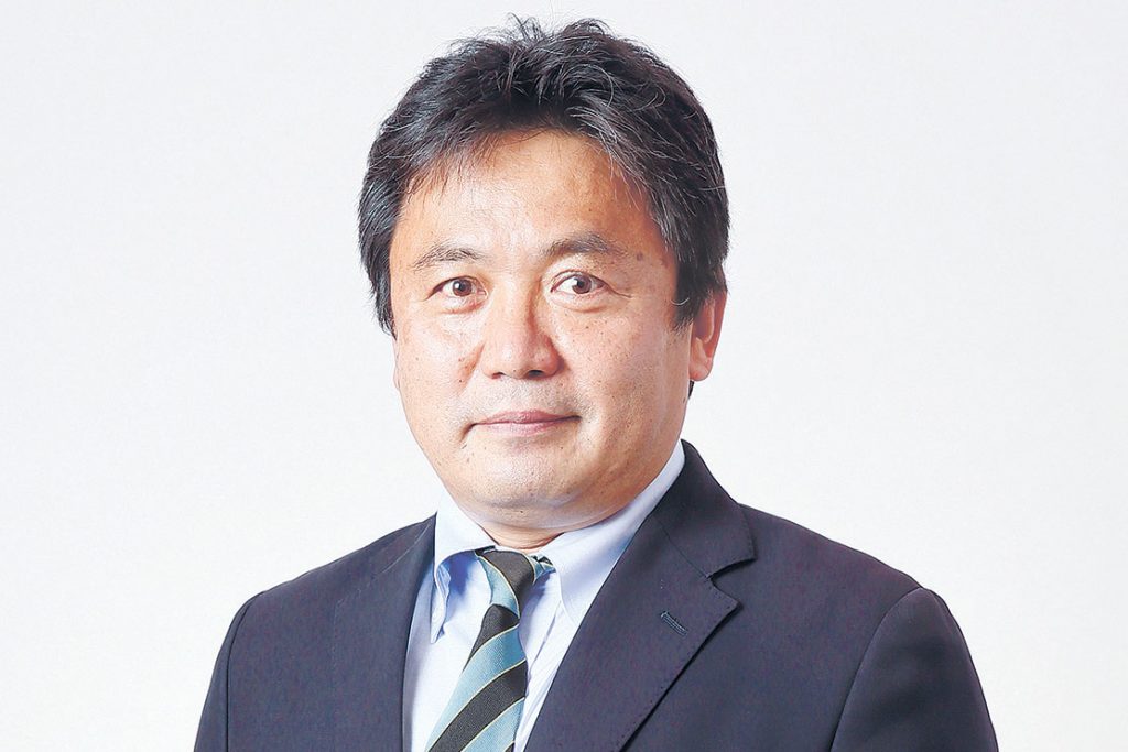 業界団体トップに聞く／日本溶接協会／青山和浩会長（東京大学教授）／技術継承方法の確立重要／溶接学会と合併、情報発信強化
